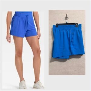 Plus size Women's Woven Mid-Rise Shorts All In Motion Black 3X Lightweight NWT